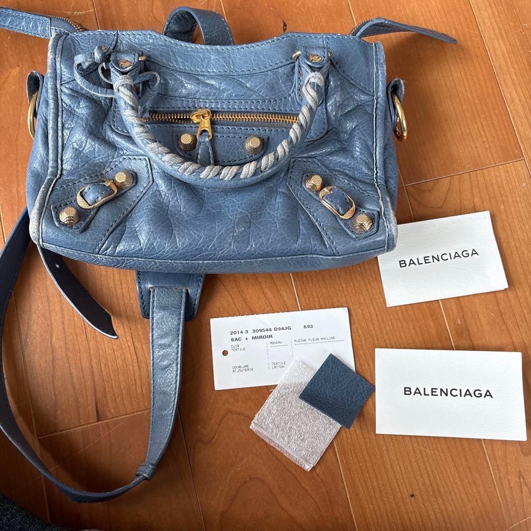BALENCIAGAのバッグ