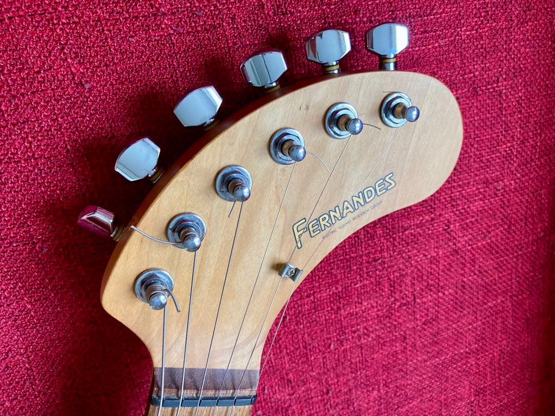 FERNANDES zo-3ギター イエロー虎目 gotohペグ