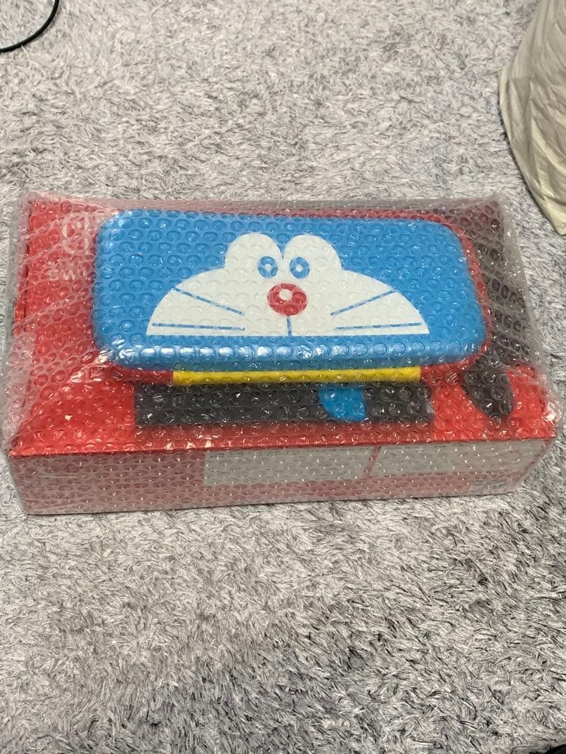 美品！Nintendo switch 本体　ネオンブルー　ネオンレッド　ケース付