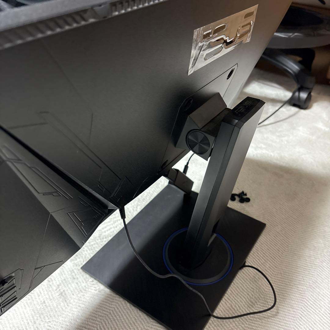 ASUS ゲーミングモニター VG245HE-J 24インチ16日まで値下げ