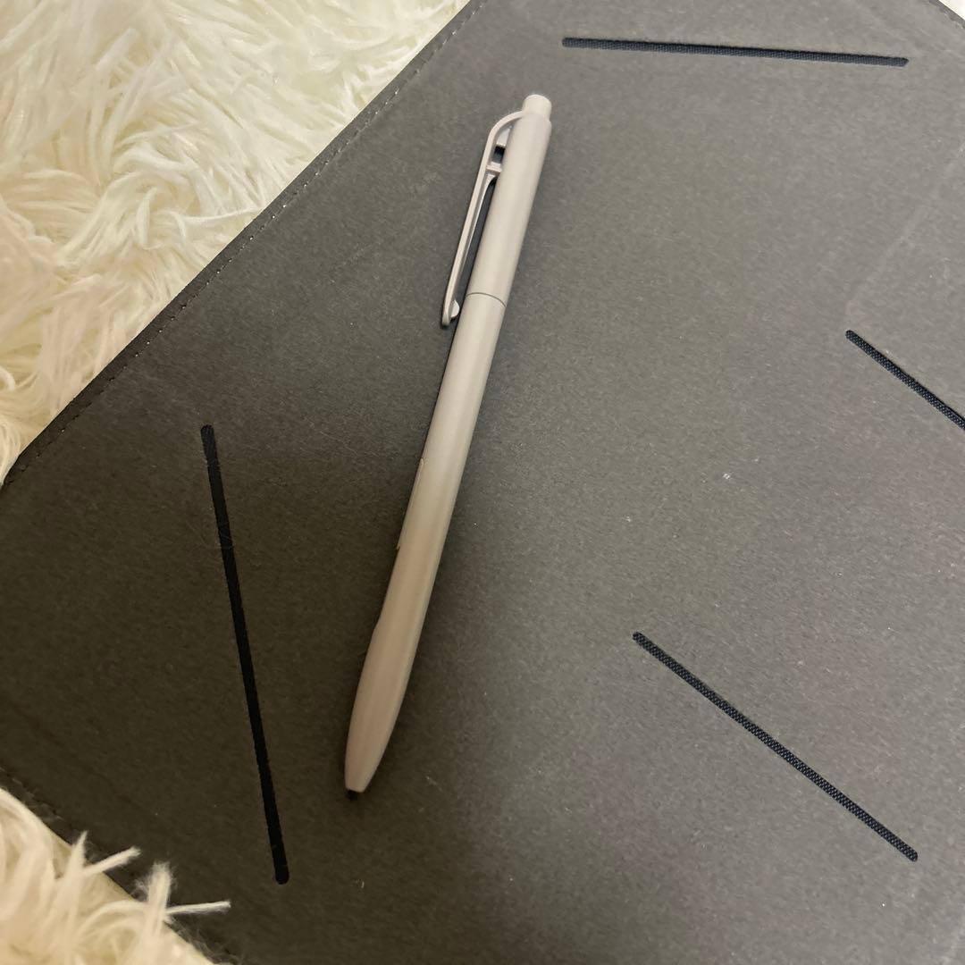 【極美品】クアデルノ　A5 Gen3 最新モデル　純正カバー　純正ラミーペン