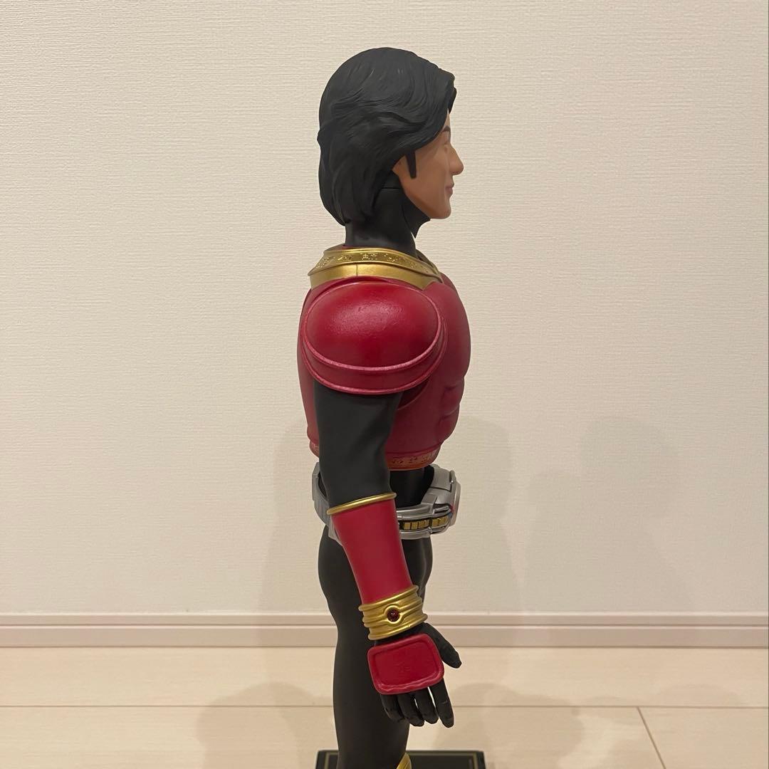 仮面ライダークウガ フィギュア ユニファイブ 五代雄介
