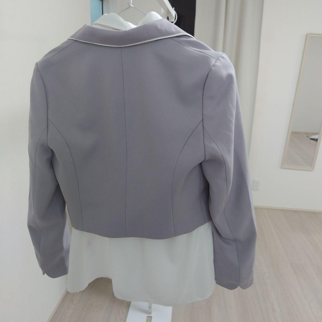 レピピの卒服2025 去年12月購入の今年3月卒業式に1回着用のみ　超美品