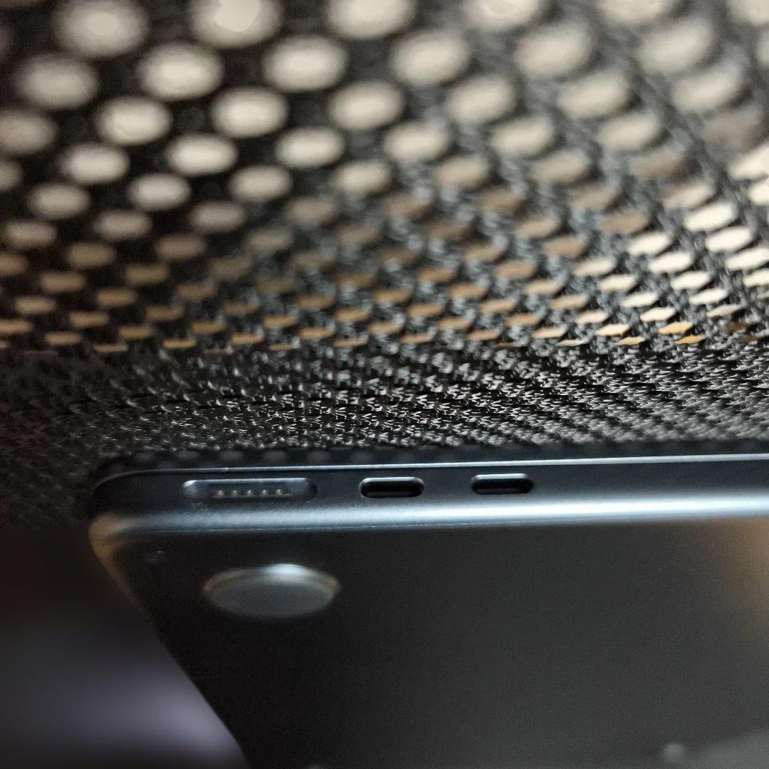 MacBook Air 13インチ M3 メモリ 8g 256gb us おまけ