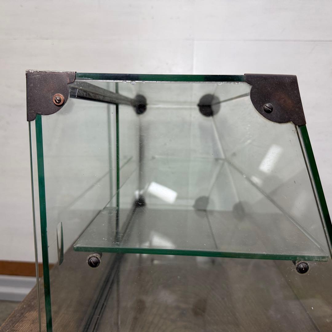 昭和レトロ ガラスケース 卓上 前面 斜め アンティーク ショーケース 陳列棚