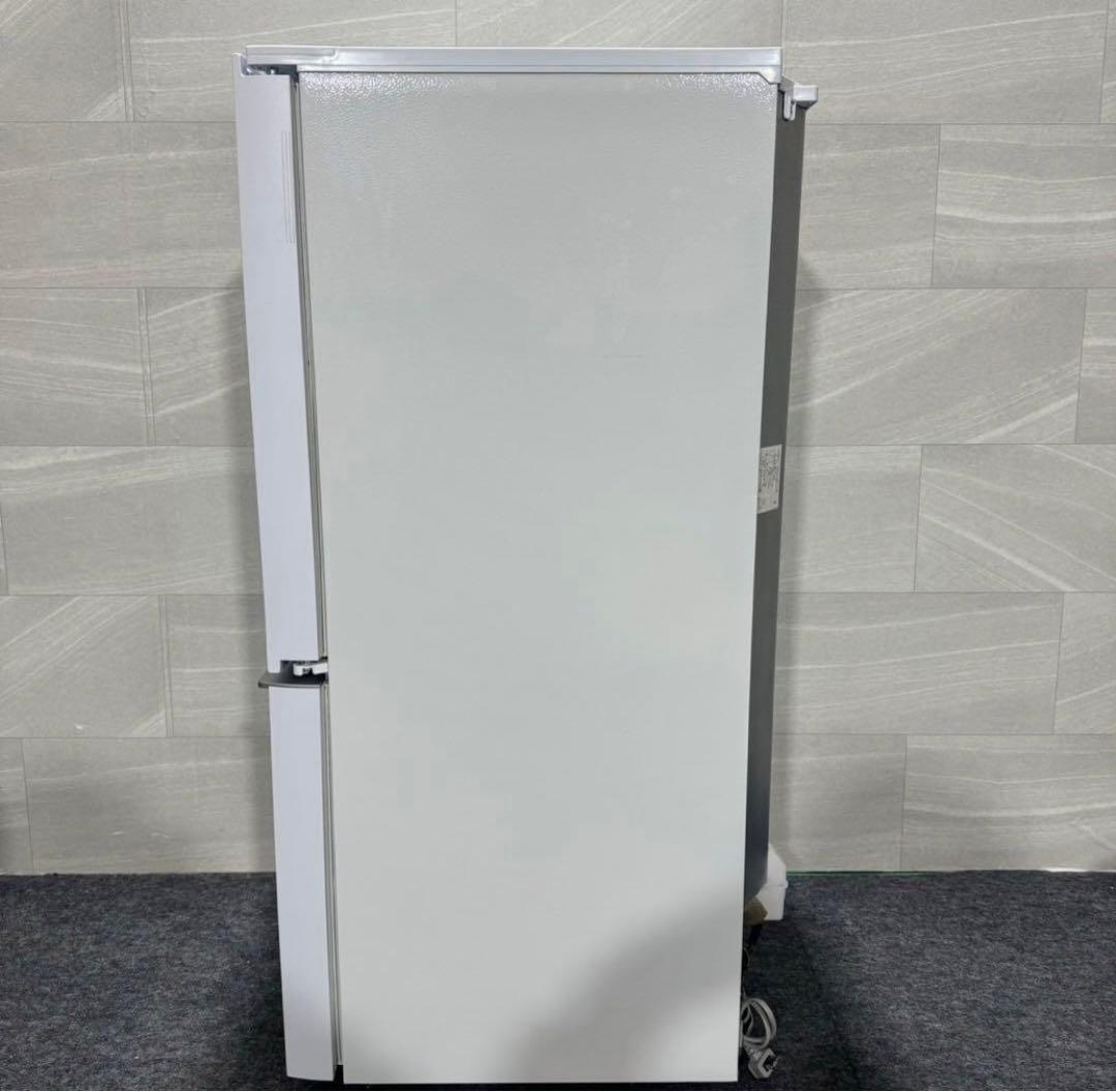 シャープ 冷凍冷蔵庫　SJ-GD14F-W 137L 2019年