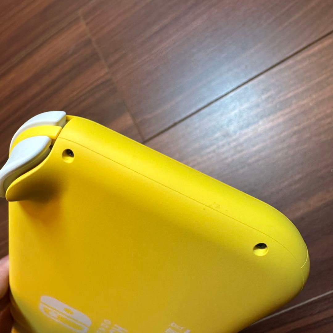 ニンテンドースイッチライト 本体 イエロー 5718