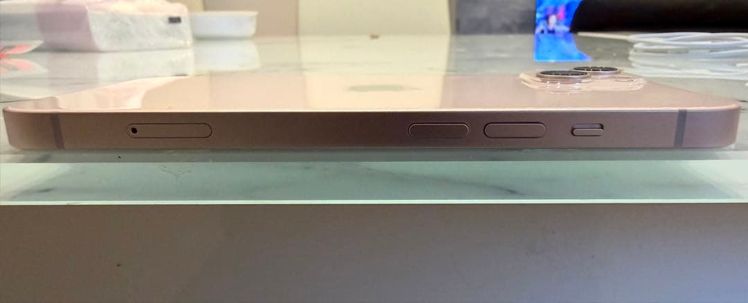 SIMフリー Apple iPhone 13 ピンク　本体　128GB