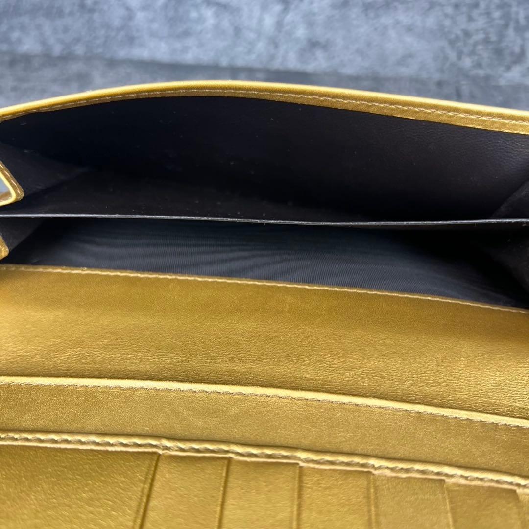 GUCCI ラブリーハート GG柄 レザー 長財布 ゴールド