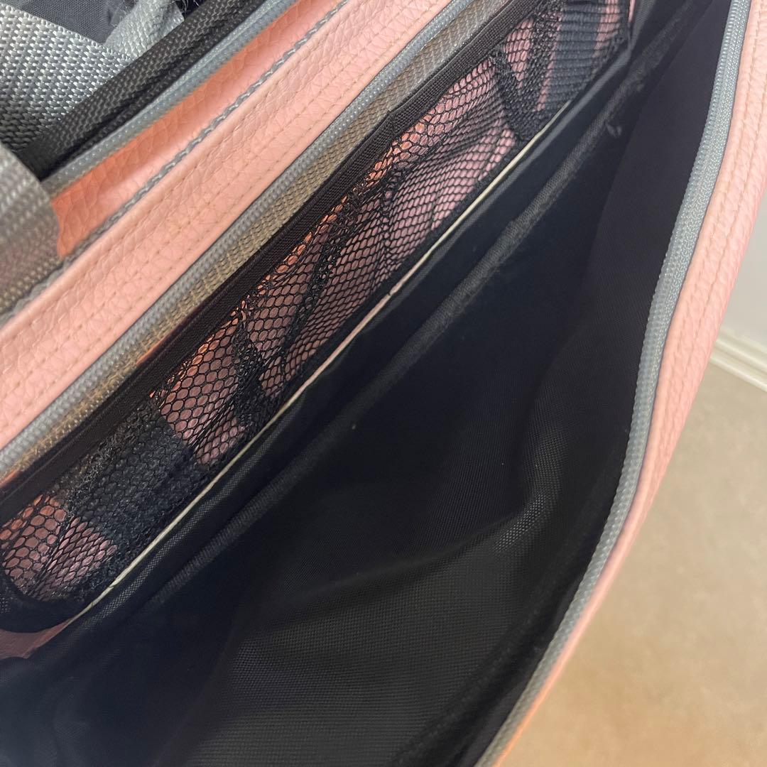 ハローキティ　ボーリングキャリーバッグ　ピンク