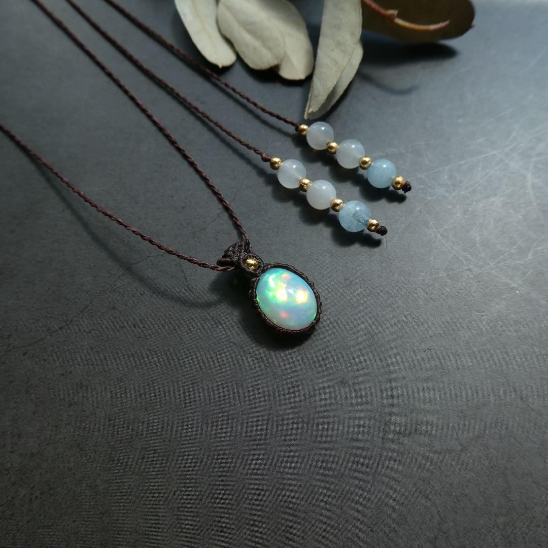 きら　オパールのマクラメネックレス