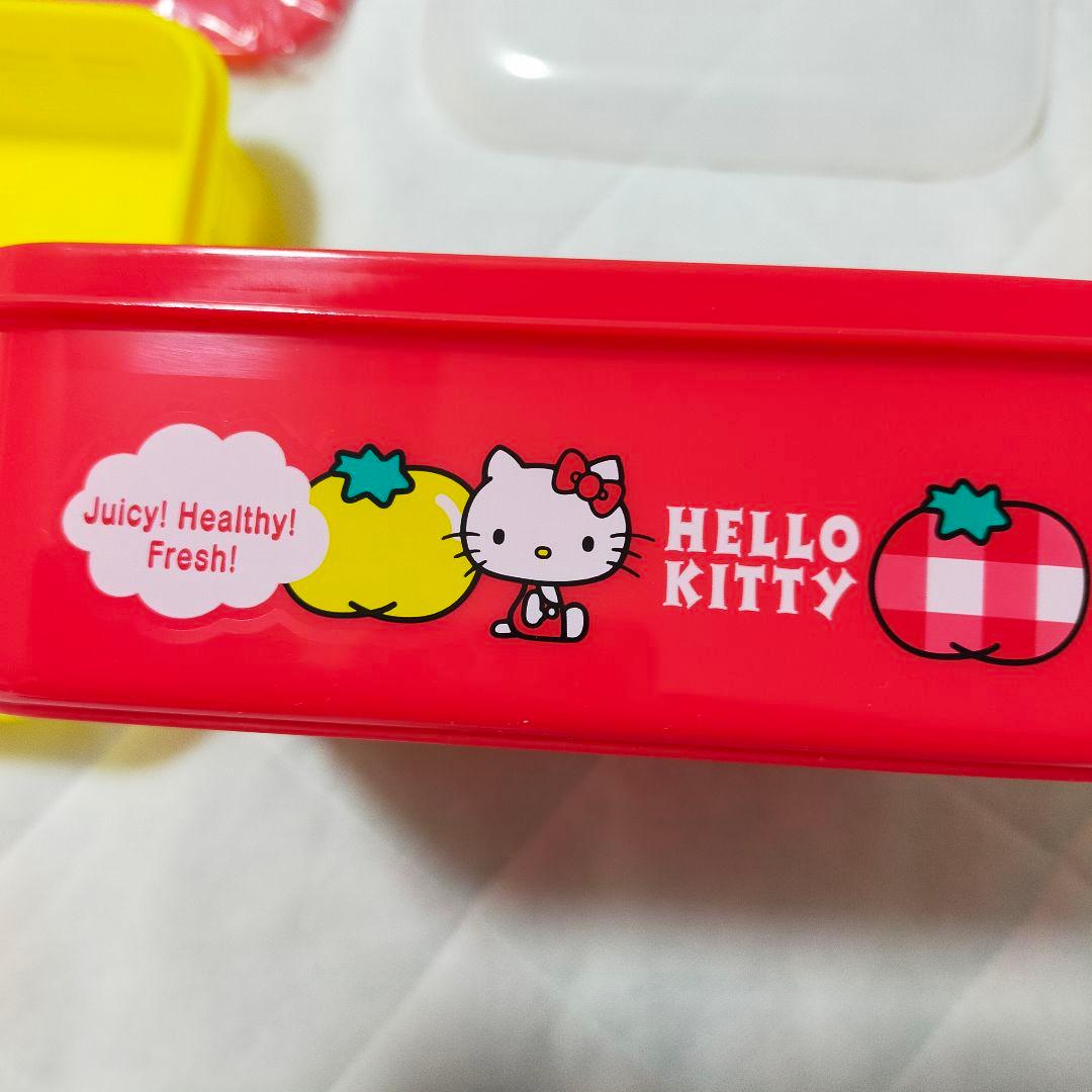 HELLO KITTY 2011年製　ランチボックス　レトロ弁当箱　ピクニック