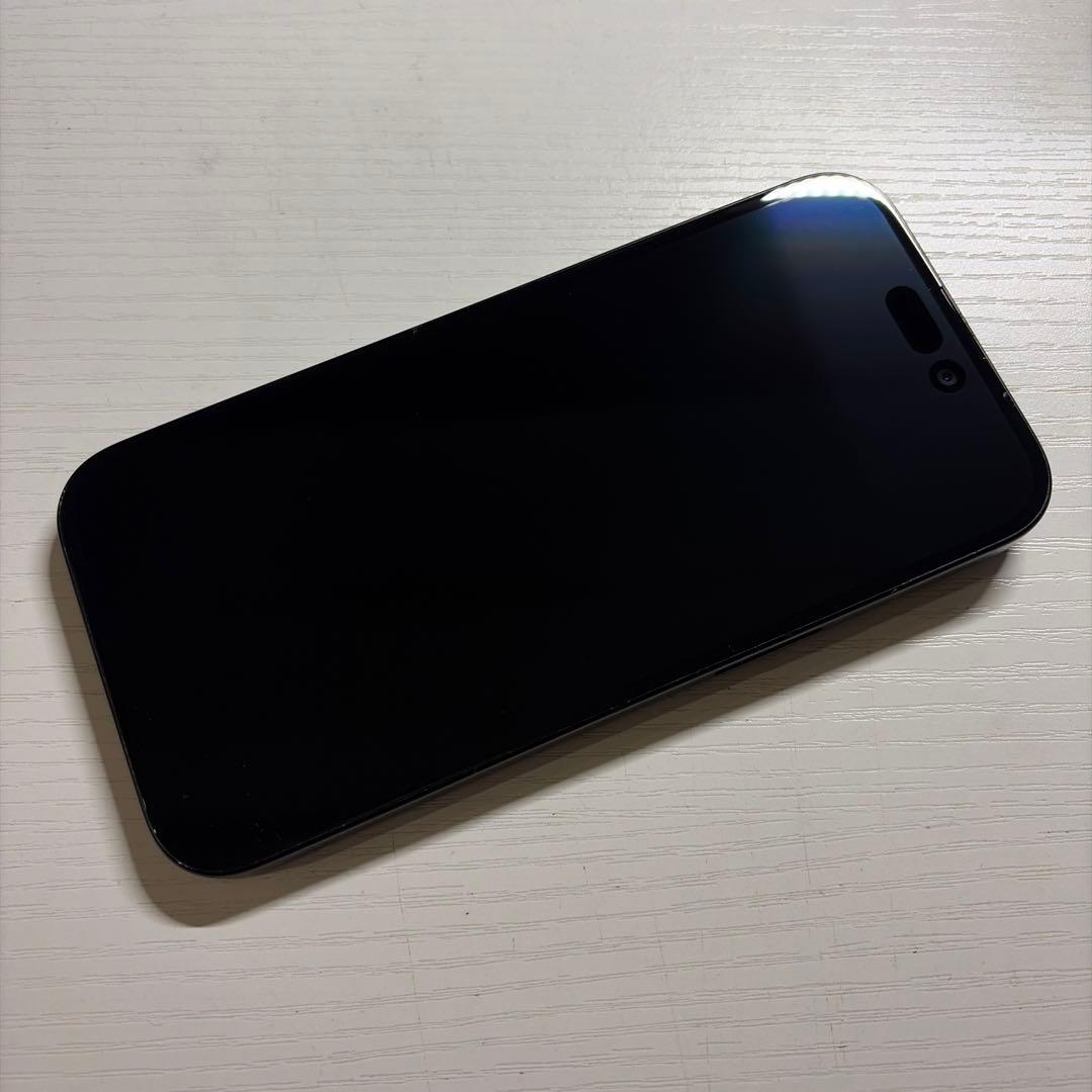 iPhone 15 128GB ブラック SIMフリー 極美品