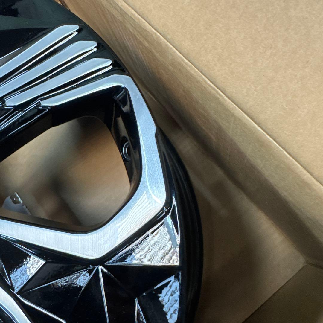 ６０プリウス モデリスタ　１９インチアルミホイール