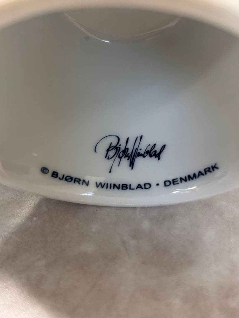 らーさんビヨンヴィンブラッドフラワーポット