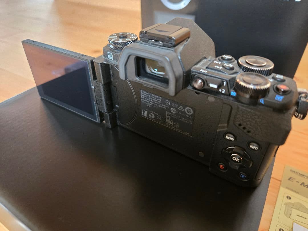 OLYMPUS OM-D E-M5 MarkII レンズセット