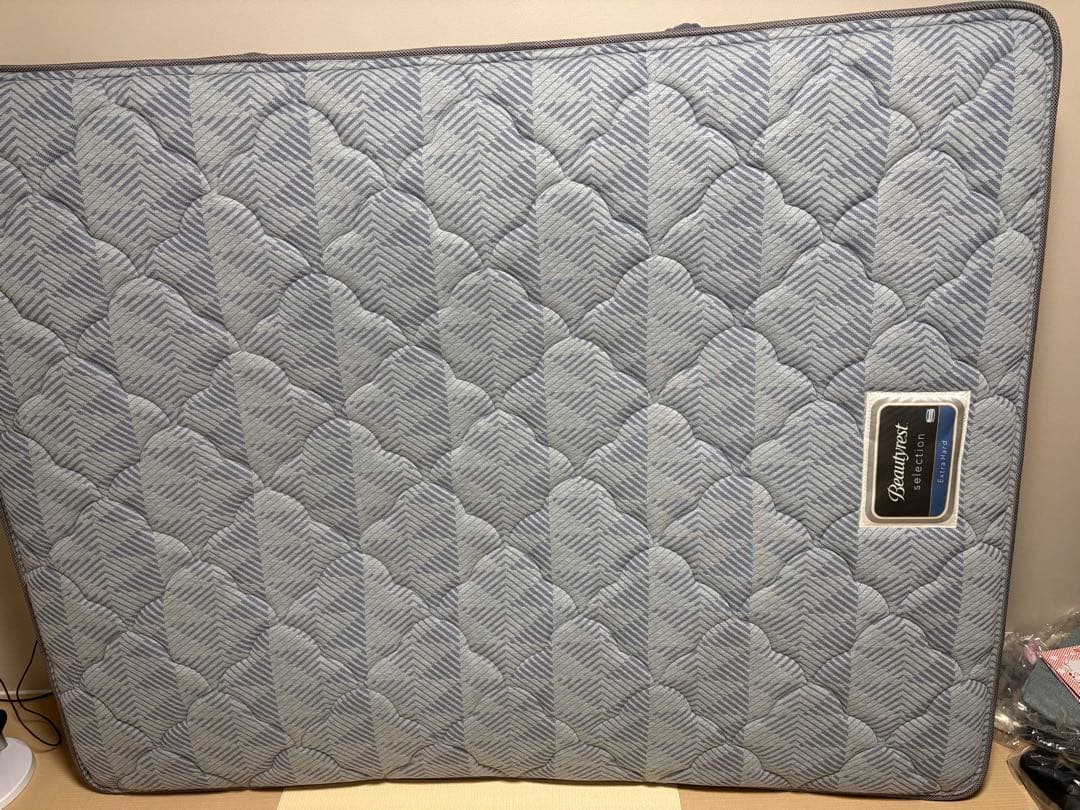 Extra Hard マットレス　　シモンズ定価15万