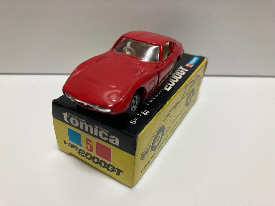 トミカ　黒箱　日本製　トヨタ2000GT 赤　1Aホイール