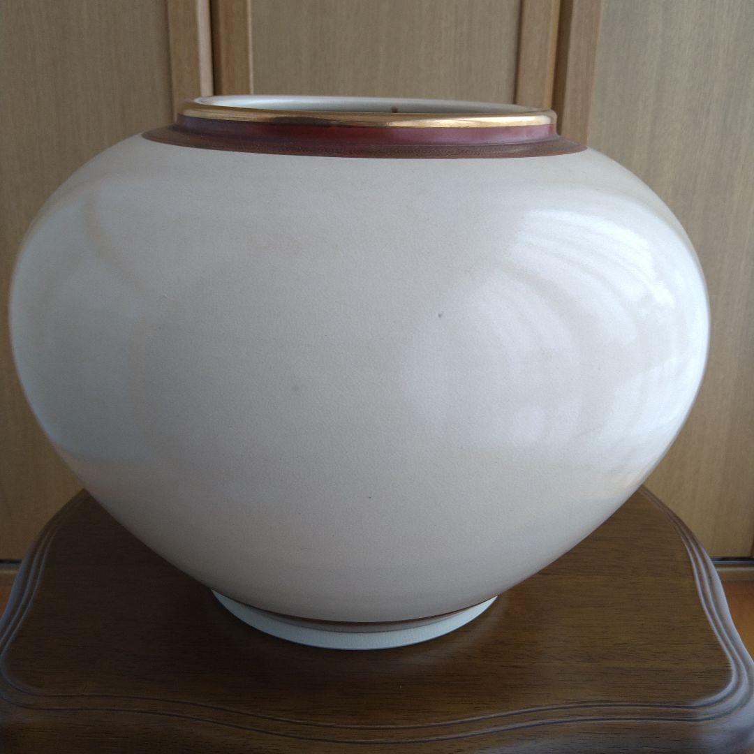 九谷焼　竹と花のデザイン陶器　花瓶　壺