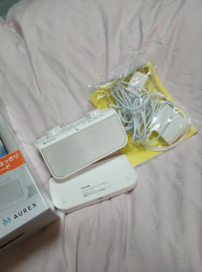 美品✨️東芝 TY-WSD20 W テレビ用ワイヤレススピーカー