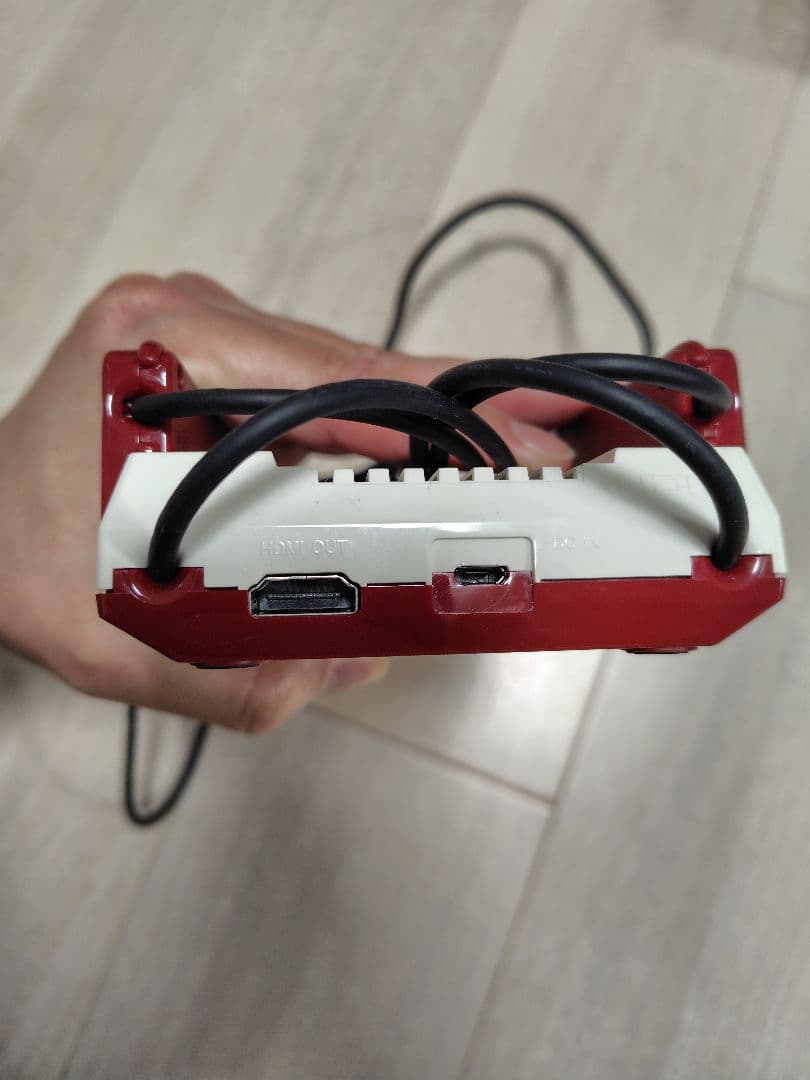 ニンテンドー クラシックミニ ファミリーコンピュータ