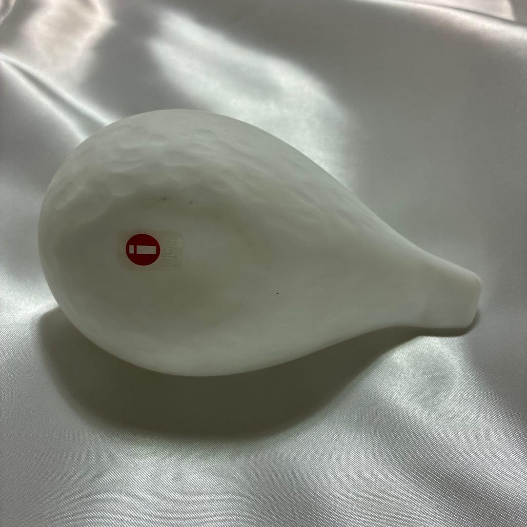 ホワイト水鳥のガラス置物　イッタラ　オイバトイッカ