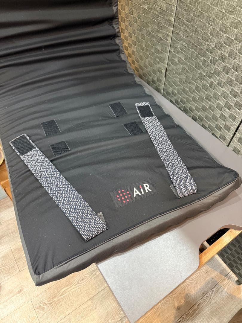 西川 エアーポータブル モバイルマット スリム 中古品