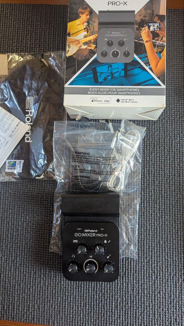 Roland GO-MIXER PRO-X 本体と付属品