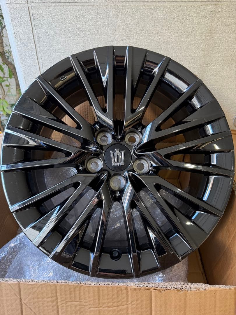 220系クラウン　ブラックスパッタリング　Sスポーツ　スタイル　純正ホイール