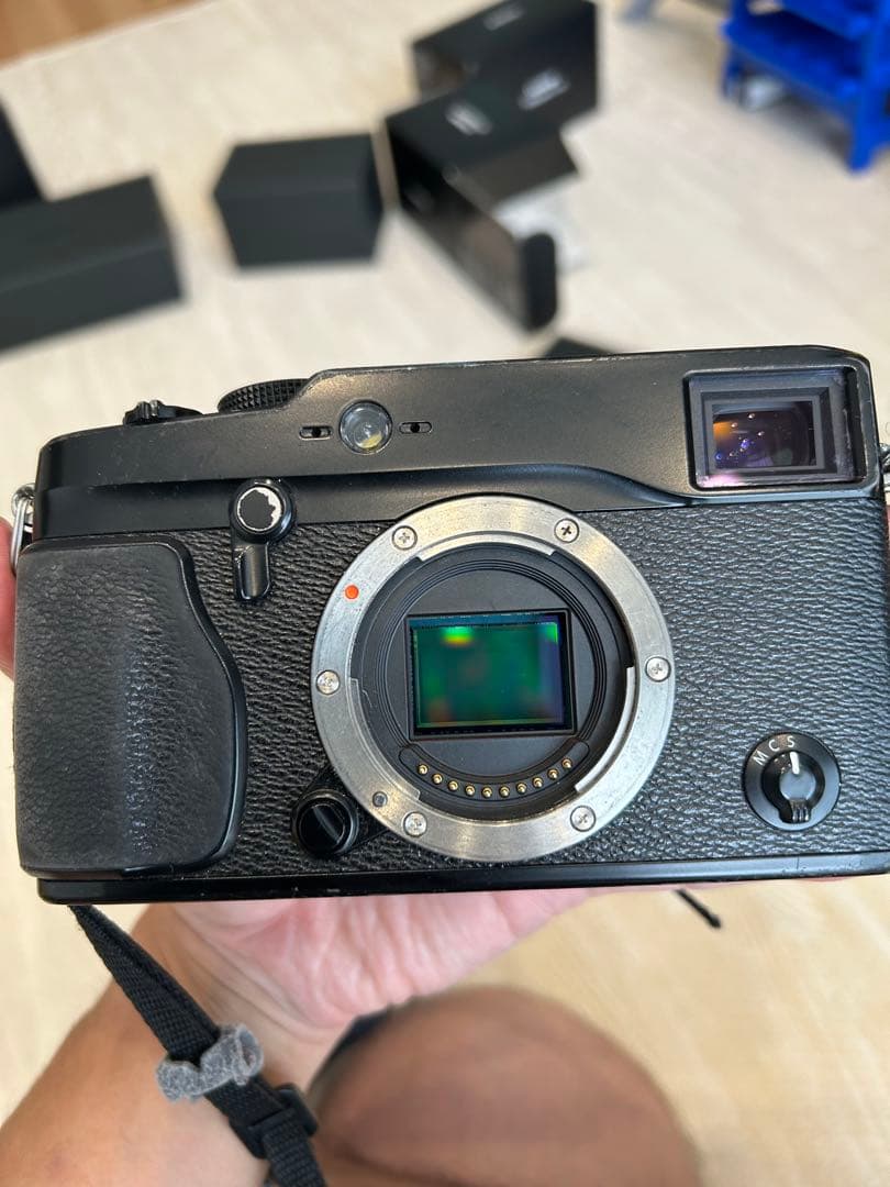 最終値下げFUJIFILM X-Pro1 ダブル単焦点レンズキット(おまけ付き)