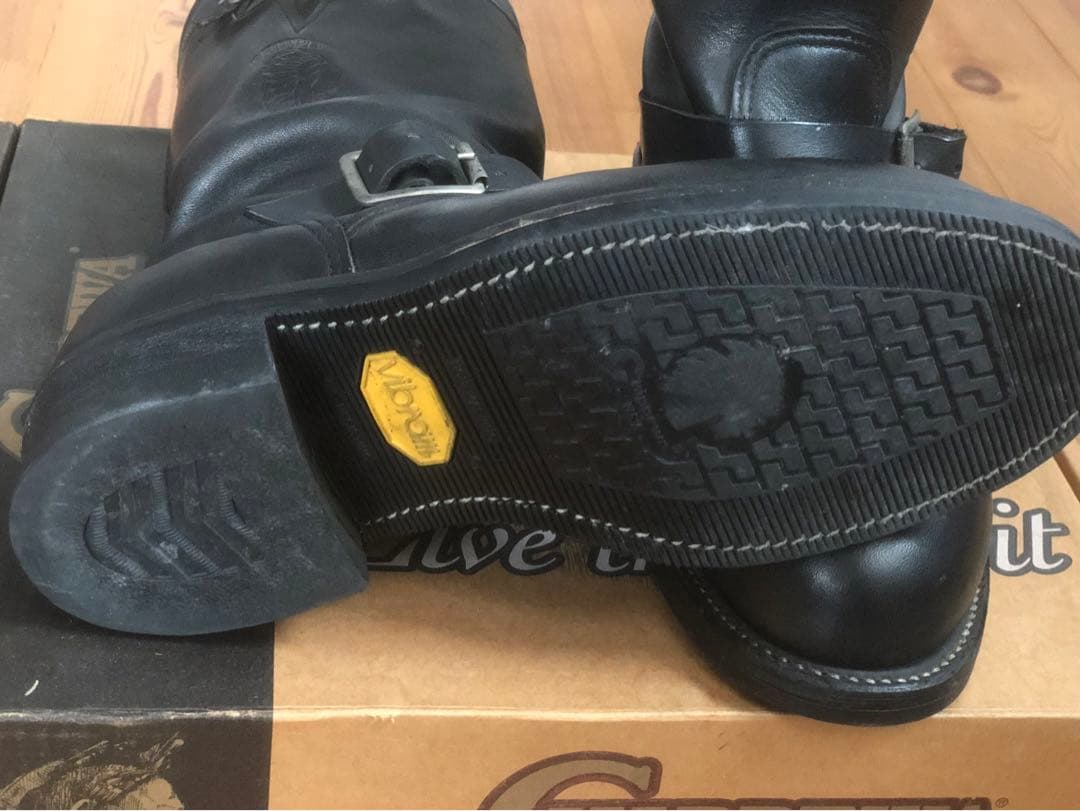 Chippewa ブラックエンジニアブーツ
