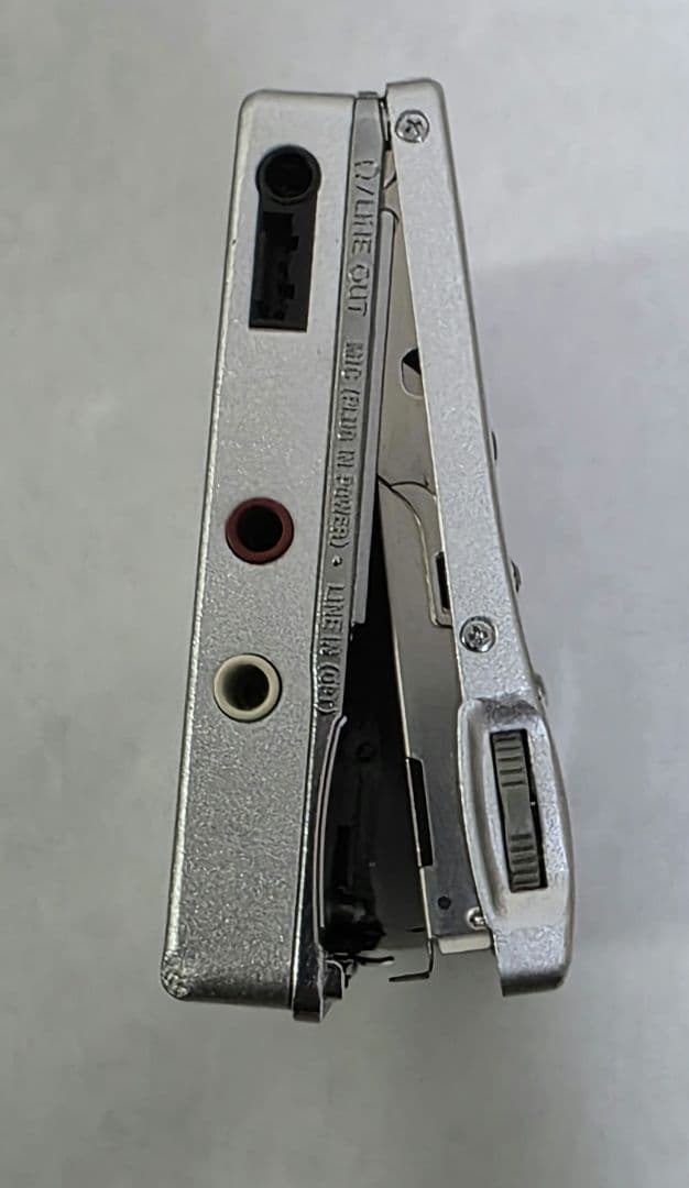 SONY　ソニー MZ-R900 リモコン　RM-MC11EL