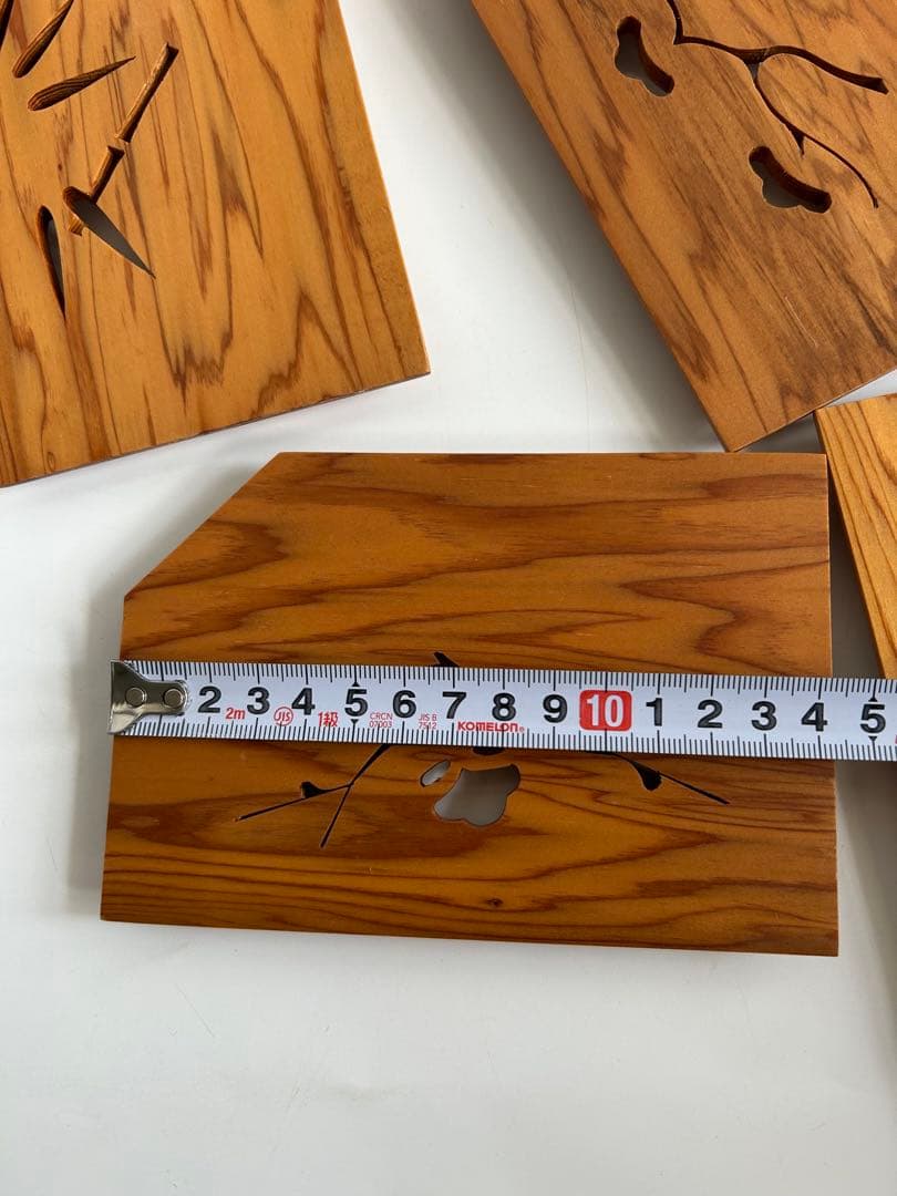 未使用　銘木 屋久杉 銘々皿 切り抜きデザイン 絵変わり　6枚セット