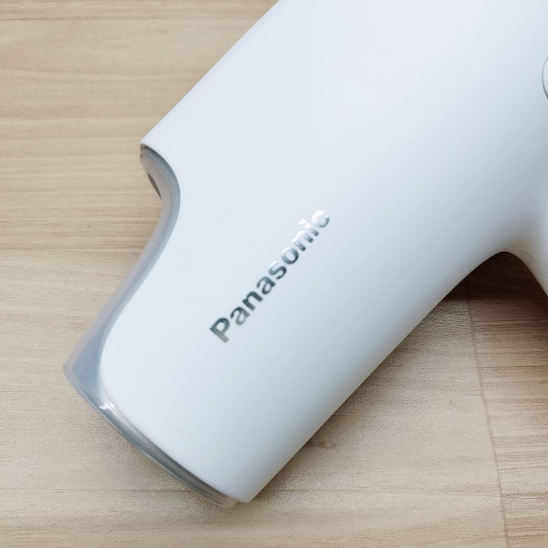 ほぼ未使用品⚡️Panasonic ナノケア ドライヤー EH-NA0G