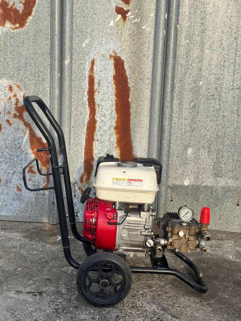 3. スーパー工業 エンジン式高圧洗浄機 SEC-1310 本体 & 給水ホース