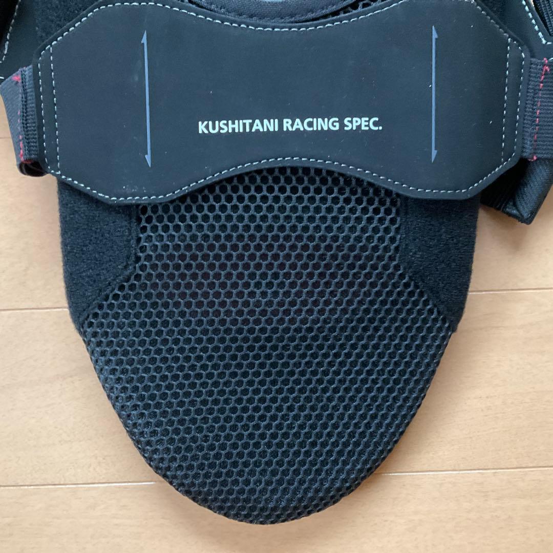 KUSHITANI バイク用革ツナギ 黒/赤　M/Lサイズ　前後プロテクター付