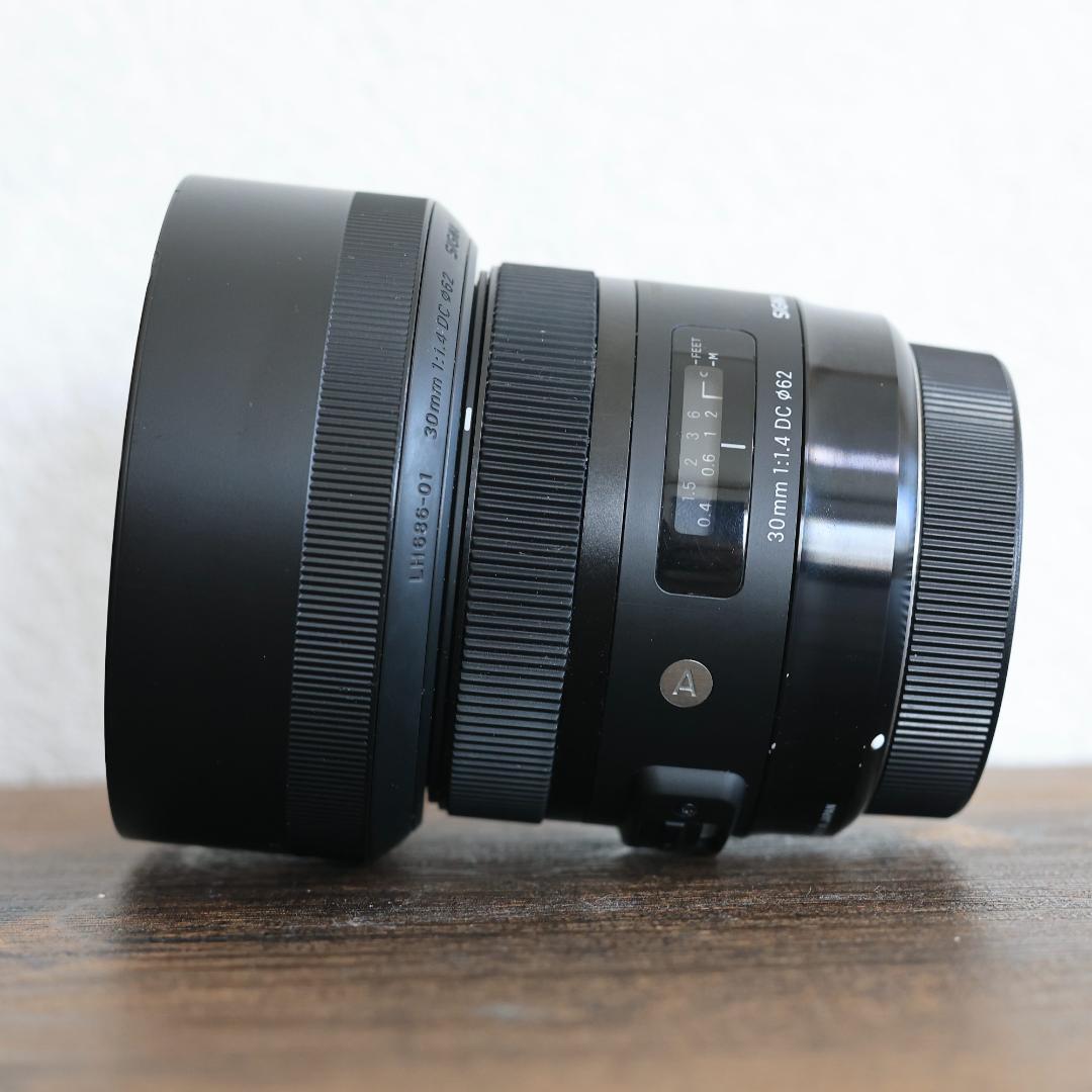 SIGMA 30mm F1.4 DC HSM Art 【EFマウント】