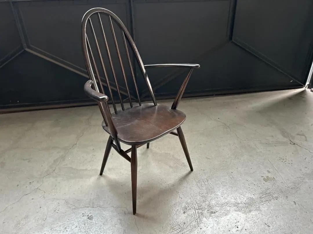 ERCOL / アーコール｜クエーカーアームチェア｜エルム材 ダークブラウン