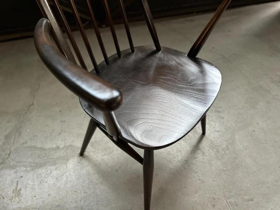 ERCOL / アーコール｜クエーカーアームチェア｜エルム材 ダークブラウン
