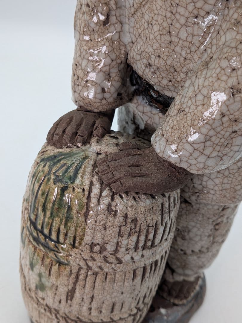 満寿窯 増田重幸 瀬戸焼 陶像「豊作」 共箱合布 農民 百姓 置物 縁起物 在銘