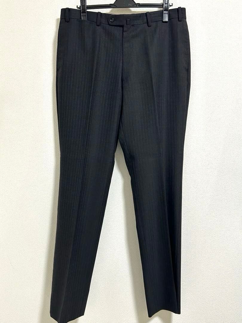 HILTON スーツ　洋服の青山　ウール&カシミヤ 黒系　180 AB7