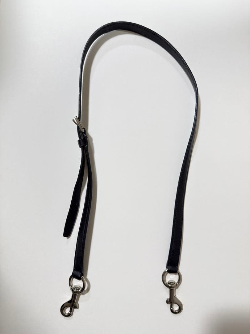 COACH ブラック ショルダーバッグ（レザー）