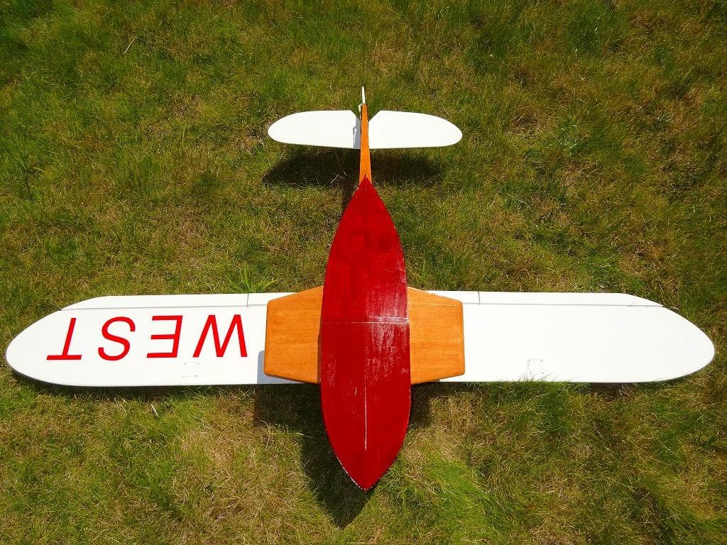 非常に手の込んだ作り　オリジナル飛行艇　ラジコン水上機　スパン1410mm