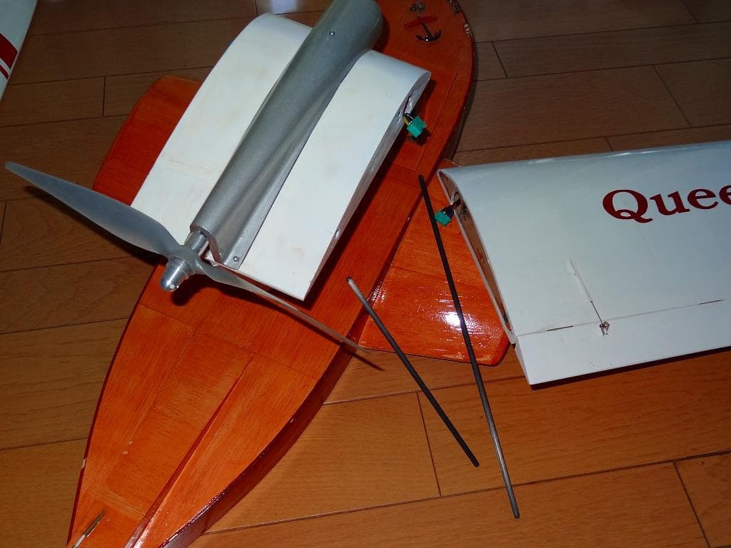 非常に手の込んだ作り　オリジナル飛行艇　ラジコン水上機　スパン1410mm