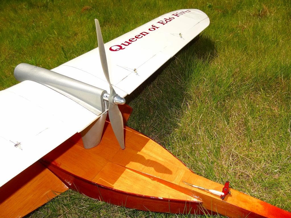 非常に手の込んだ作り　オリジナル飛行艇　ラジコン水上機　スパン1410mm