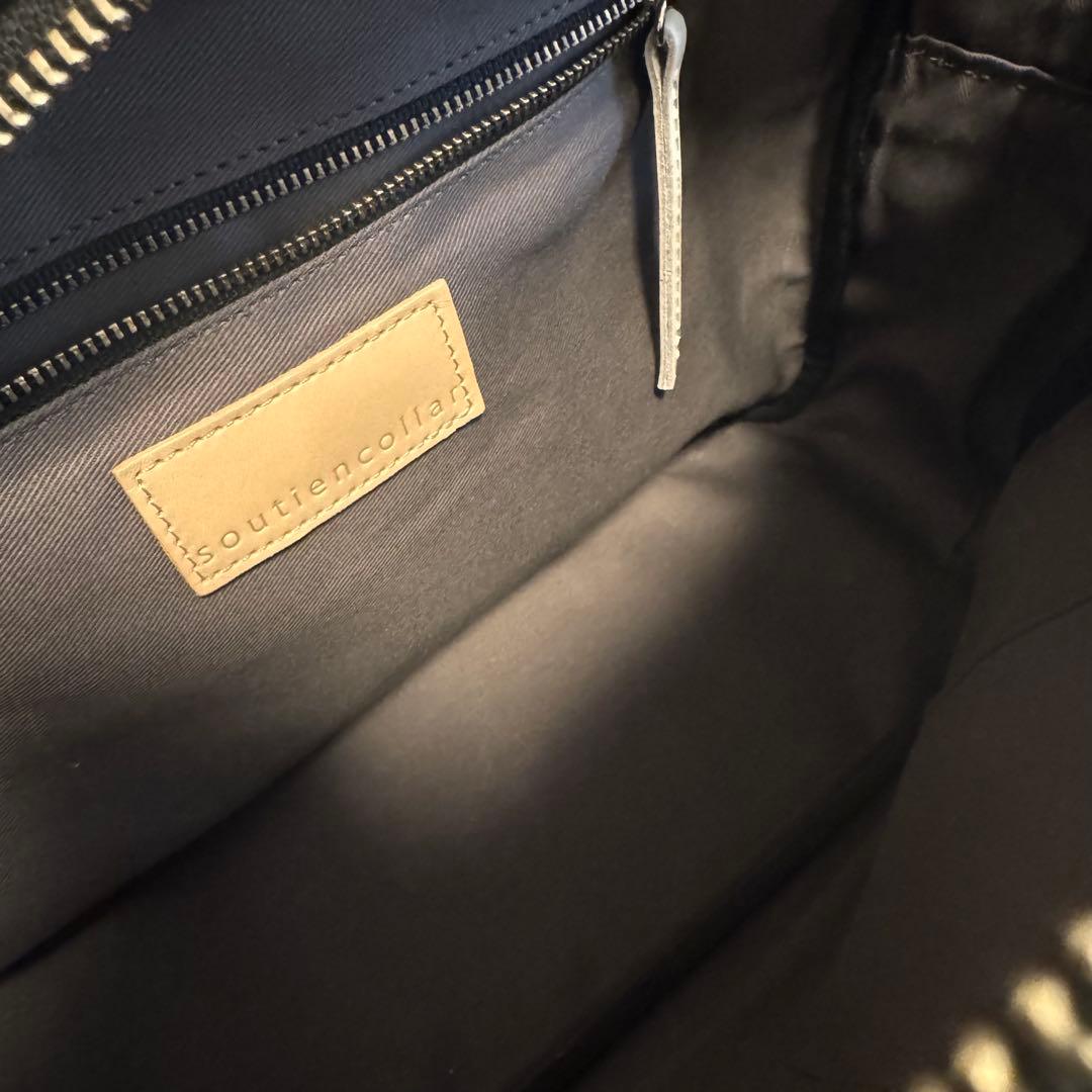 美品　マドリガル　おかかえバッグ　ブラックレザーショルダーバッグ