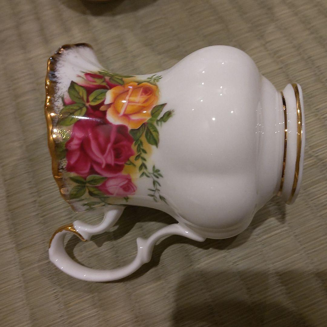 ロイヤルアルバート　ティーカップソーサーセットオールドカントリーローズ自宅保管品