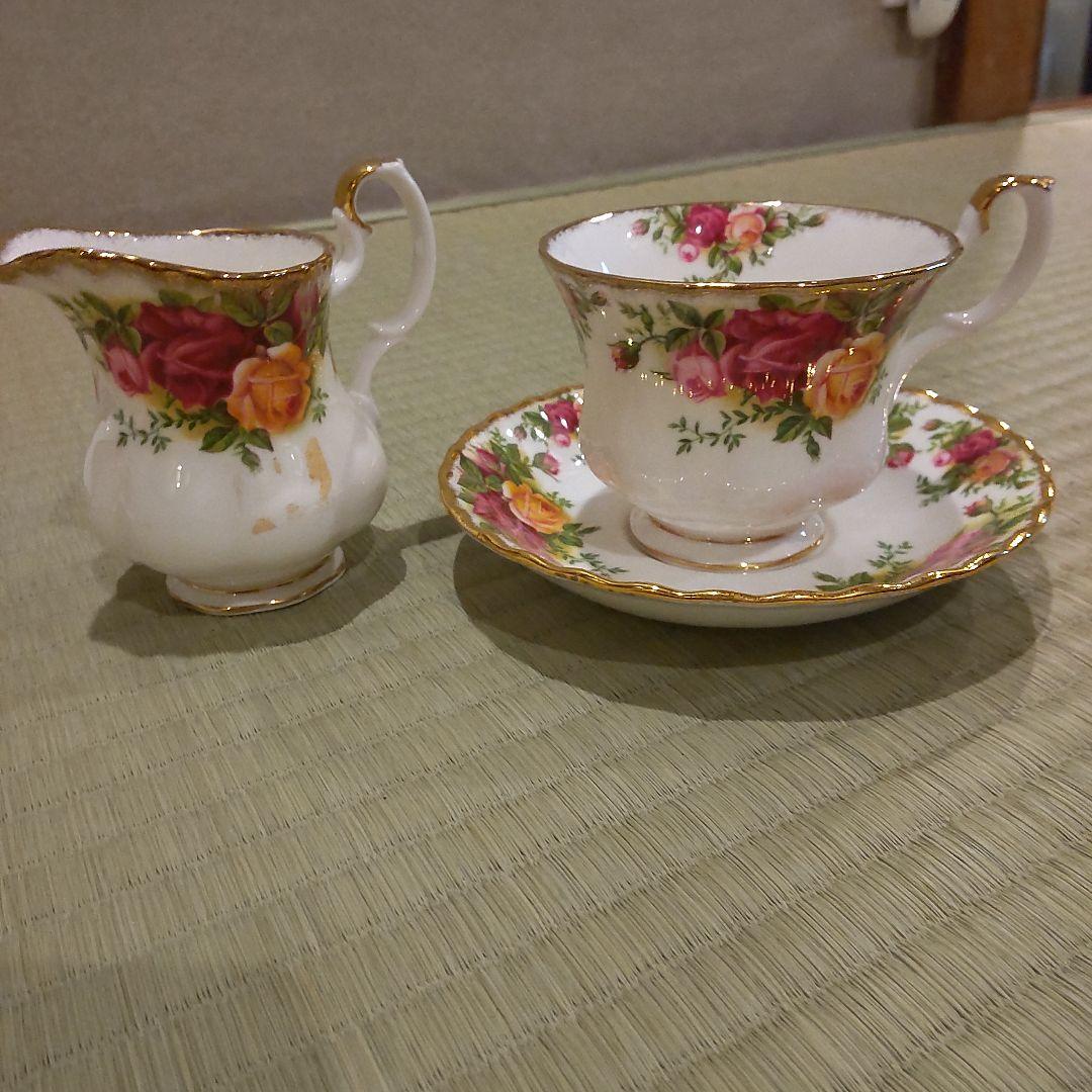 ロイヤルアルバート　ティーカップソーサーセットオールドカントリーローズ自宅保管品