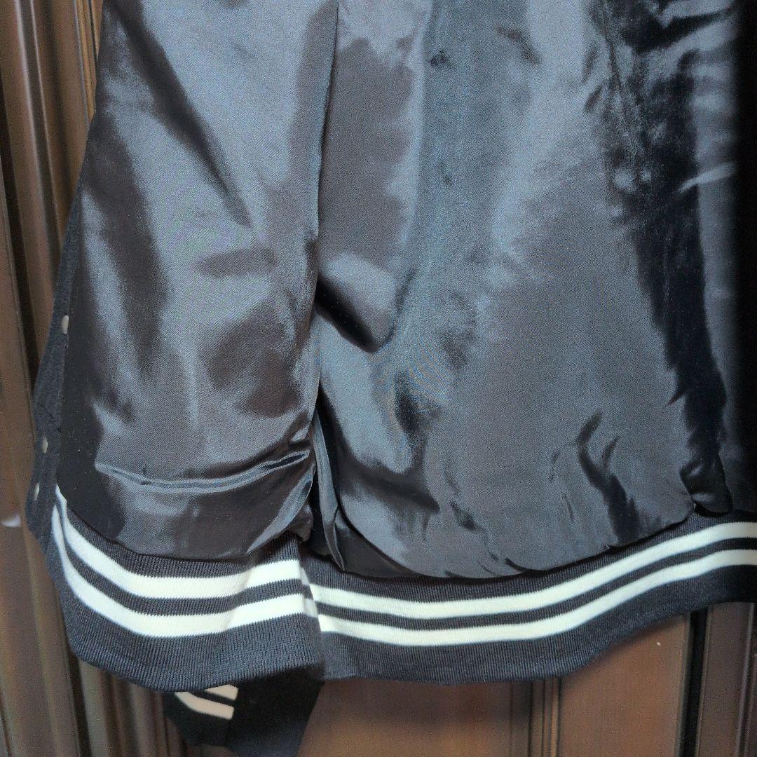 ナイキ：メンズ：AUバーシティ　ジャケット：Lサイズ：黒