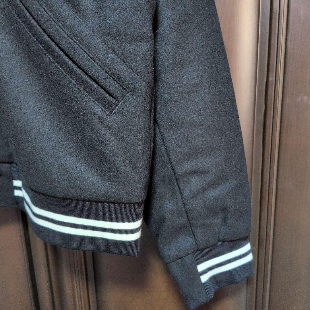 ナイキ：メンズ：AUバーシティ　ジャケット：Lサイズ：黒